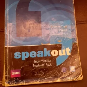 Cover image for Online course speakout intermedio