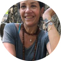  Silvia Machado