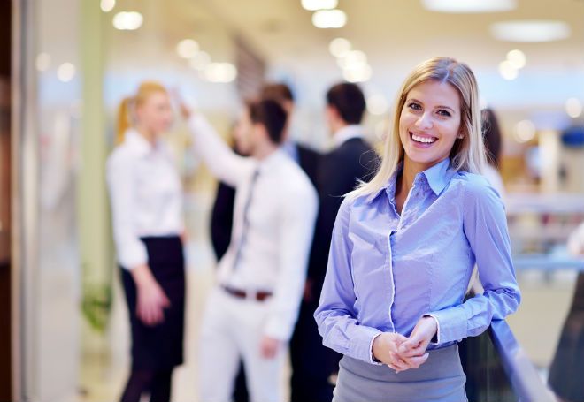 Imagem do curso INVESTINDO EM AÇÕES COM R$50,00