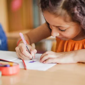 Imagem de capa para o Curso online Guiando os Passos: Educação Infantil para Pais