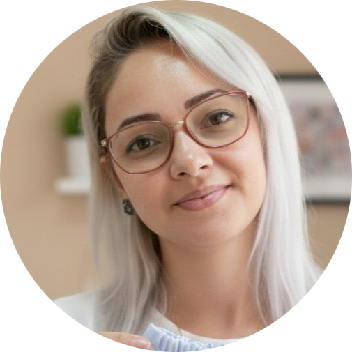 Tathiane Almeida 