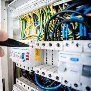 Imagem de capa para o Curso online Projetos Elétricos Comerciais: Cálculos e Normas