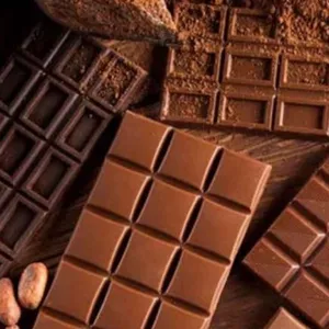 Imagem de capa para o Ebook "Chocolate Artesanal: Um Guia Prático para Fazer em Casa"