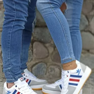 Imagen de portada para Curso online Zapatos deportivos 