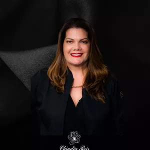 Imagem do curso Master Beauty: Design e Micropigmentação com Claudia Reis