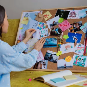 Imagem do curso Metodologia e Prática do Ensino da Arte e Criatividade