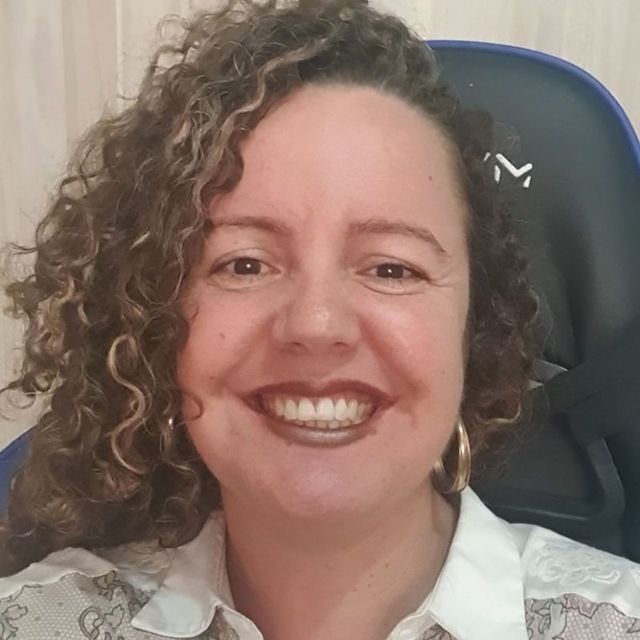 💬 Carla S. - Swing Trader