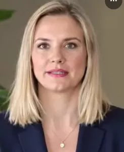 Isabel, 45 anos