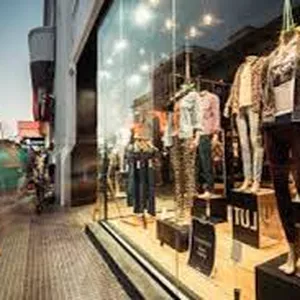 Imagen de portada para Curso online Diseño de Vidrieras y Decoración de Locales Comerciales  