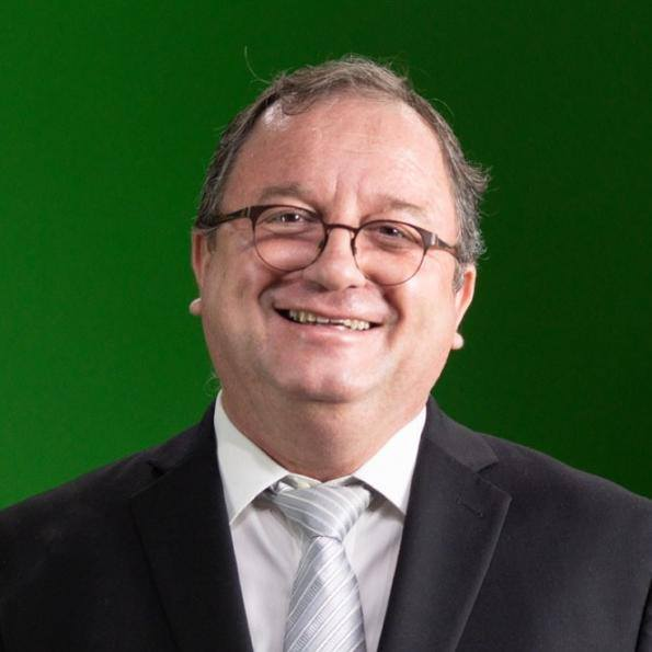 Rev. Arival Dias Casimiro