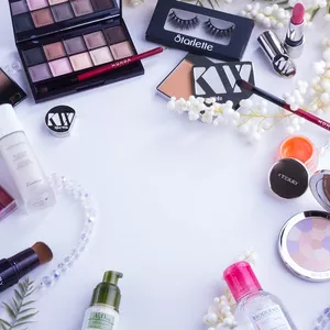 Imagem de capa para o Ebook Maquiagem completa para iniciantes.