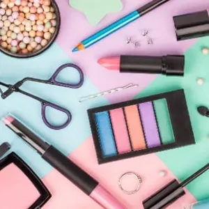 Imagem de capa para o Ebook aprenda a se maquiar 