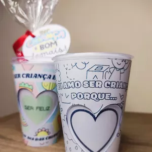 Imagem de capa para o Ebook DIY - COPO LEMBRANCINHA DIA DAS CRIANÇAS 