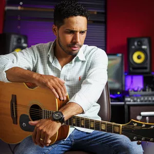 Imagem do curso "Explorando o Violão: Curso Interativo Para Todos " 