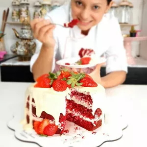 Imagem de capa para o Curso online Curso Bolos Gourmet Kacia Barros