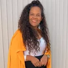 Célia Ribeiro Mega Hair