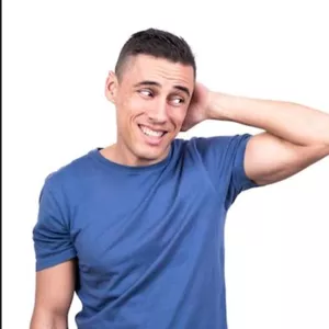 Imagem de capa para o Curso online Aqui você perde o seu nervoso na hora do kiss🔥