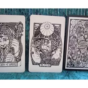 Imagen de portada para Curso online Vidente con experiencia y resultados comprobados: tarot, videncia, energía y destino