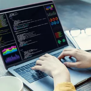 Imagem de capa para o Curso online Especialista Back-end Java