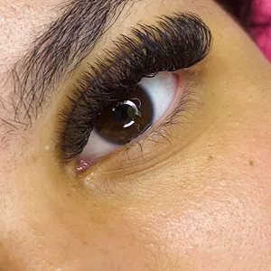 Imagem de capa para o Curso online Curso de extensão de cílios 