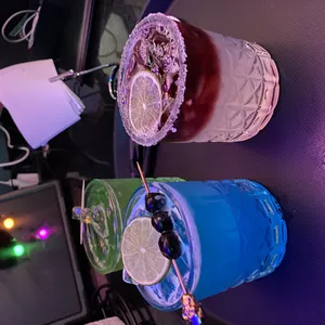 Imagen de portada para Curso online Elevando el Servicio: Cómo Ser un Bartender Excepcional