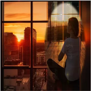 Imagem de capa para o Curso online "Meditação para a Vida Moderna: Encontre o Equilíbrio"