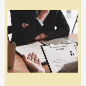 Imagem de capa para o Ebook Currículo de Sucesso.