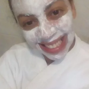 Imagem de capa para o Serviço online Rotinas de Skincare 