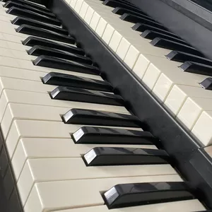 Imagem de capa para o Ebook Combo 5 partituras com arranjos exclusivos: 143, 445, 129, 334 e 474. Para orgão eletronico.