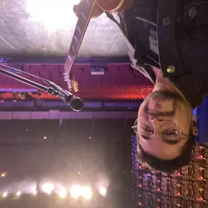 Imagen de portada para Curso online Quiero tocar guitarra eléctrica  sin complicaciones 