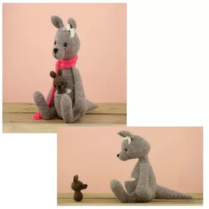 Imagem de capa para o Ebook Receita em PDF - Boneco Crochê Canguru Amigurumi