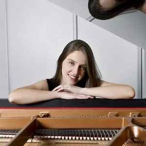 Imagem de capa para o Curso online Do Zero ao Piano 