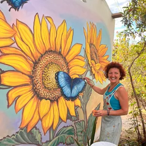 Imagem de capa para o Curso online Desperte a coragem para pintar murais!