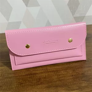 Imagem de capa para o Ebook Apostila Carteira com Corte a Fio - Amanda Zamproni