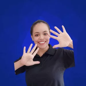 Imagem de capa para o Curso online ACESSIBILIDADE E COMUNICAÇÃO NOS ATENDIMENTOS PARA SURDO