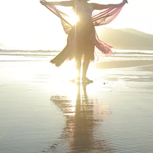 Imagem de capa para o Curso online MÉTODO KARLA JACOBINA DE DANÇA CIGANA E TRANSPESSOAL