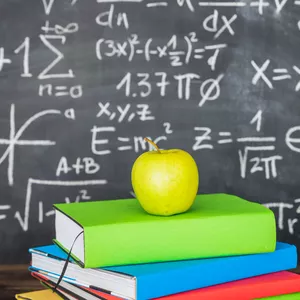 Imagem de capa para o Curso online Tópicos de Álgebra e Aritmética e seu Ensino