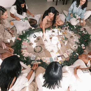 Imagen de portada para Curso online Mágicas Vueltas al Sol: Curso de Ceremonias de Cumpleaños