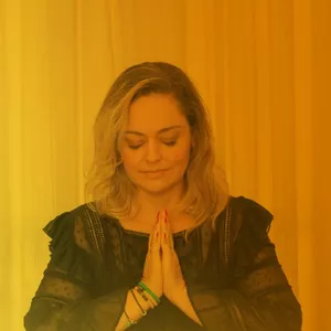 Imagem de capa para o Curso online Mantras do Poder