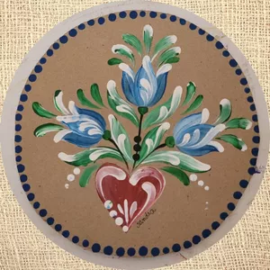 Imagem de capa para o Curso online Bauernmalerei: primeiras vírgulas e as tulipas