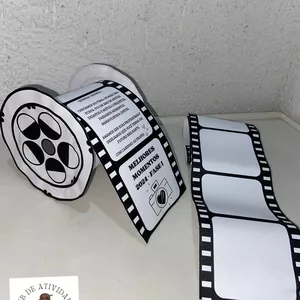 Imagem de capa para o Ebook Lembrancinha: memórias concretas