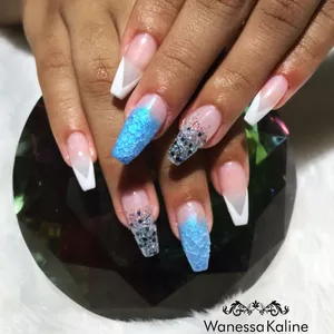 Curso Curso alongamento de unhas em gel