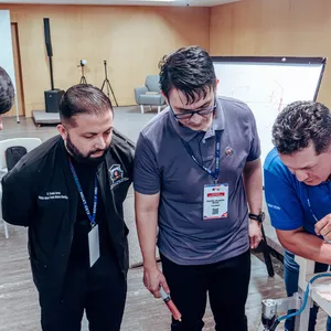 Imagen de portada para Curso online PROGRAMA DE CANULACIÓN PERCUTÁNEA TEÓRICO PRÁCTICO + 2 DÍAS PRESENCIAL