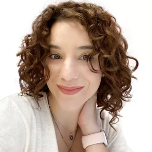 Imagem de capa para o Serviço online Consultoria Mãe em Dia com Bianca Arcangeli