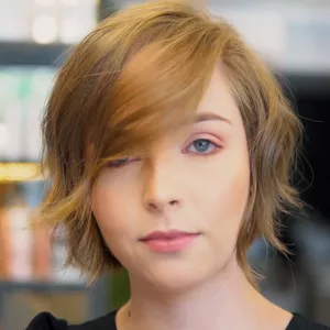 Imagem de capa para o Curso online Short Bob