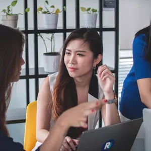 Imagem de capa para o Ebook Comunicação Pública e Gestão de Relacionamento com Cidadão