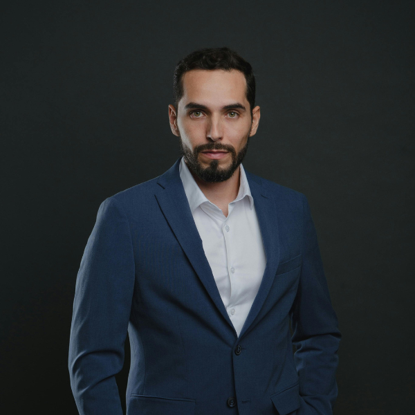 Carlos Méndez – Buenos Aires, Argentina