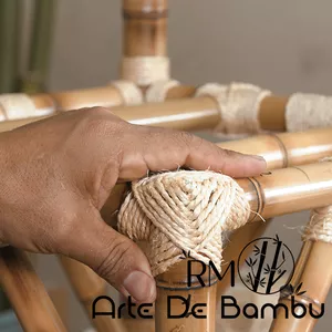 Imagem de capa para o Curso online Marcenaria - Amarrações para Trabalhos de Bambu