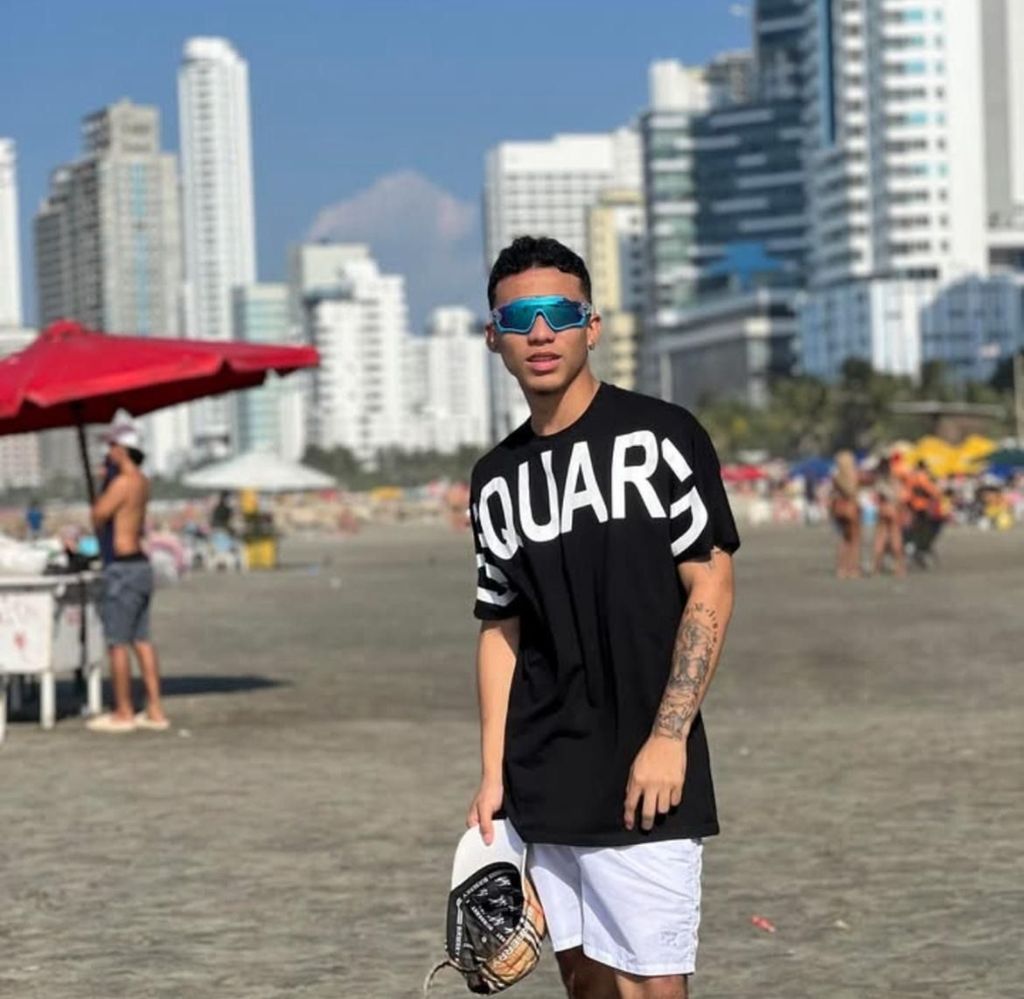 Raúl Rodriguez - Colombia