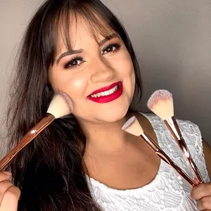 Imagem de capa para o Curso online Truques da Automaquiagem